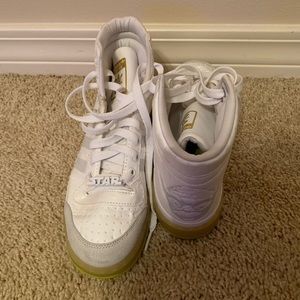 Adidas Top 10 Hi Yoda Star Wars Size: 3.5